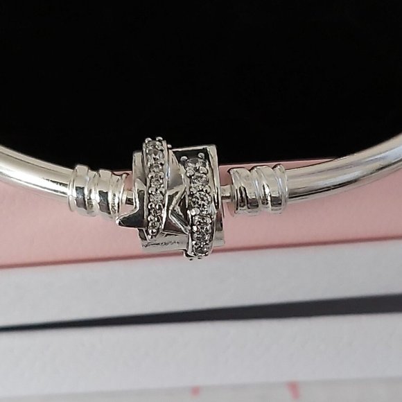 Pandora Moments Limited Edition Sterling Shooting Star Charm Bangle 592733C01-17 - Picture 2 of 9